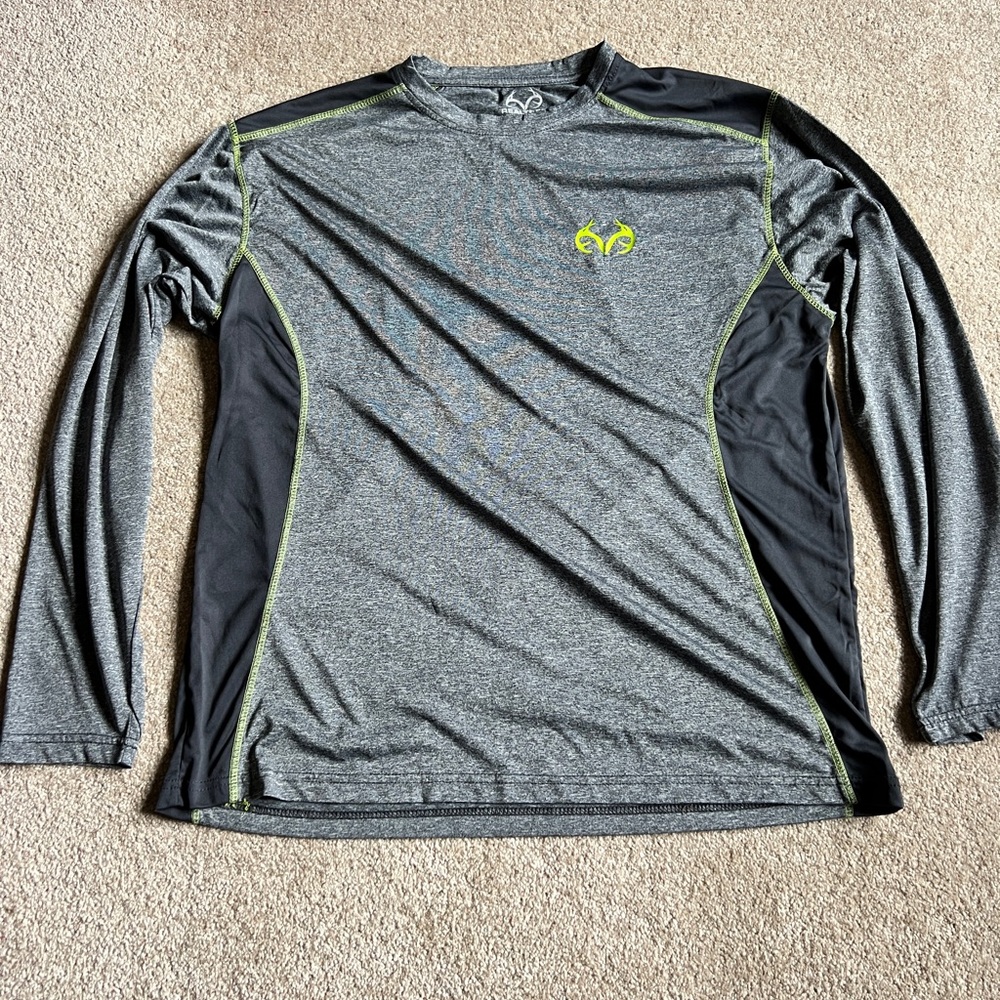 Men's Gray and Black Long Sleeve Swim Shirt